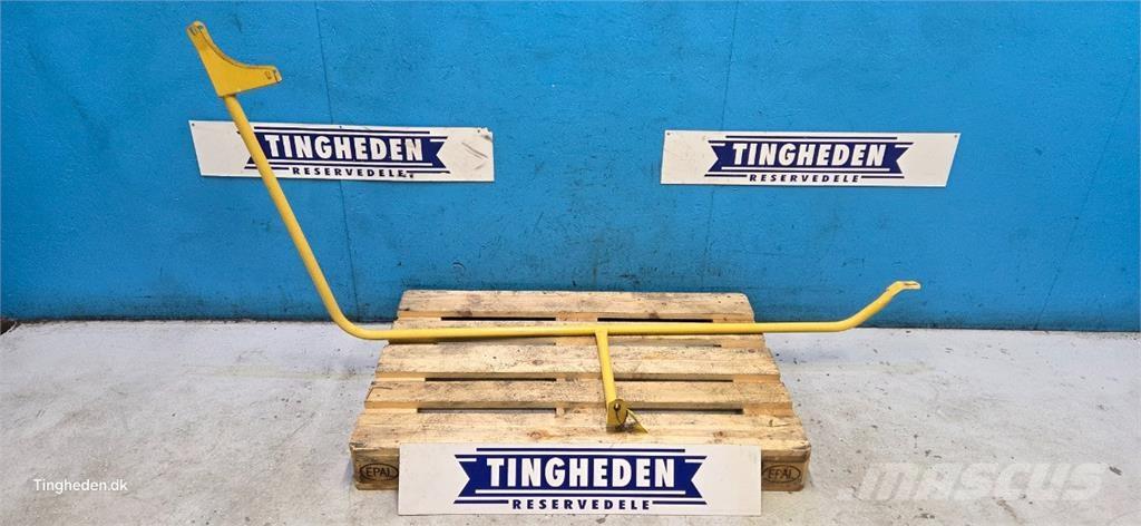 New Holland TX68 Farm machinery