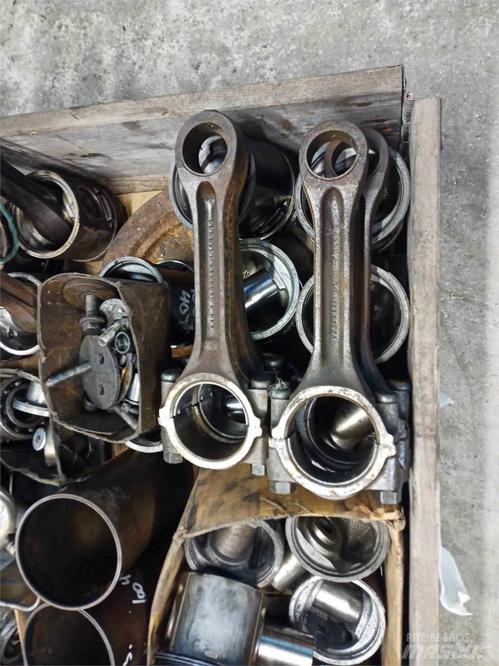 Perkins 1004 Engines