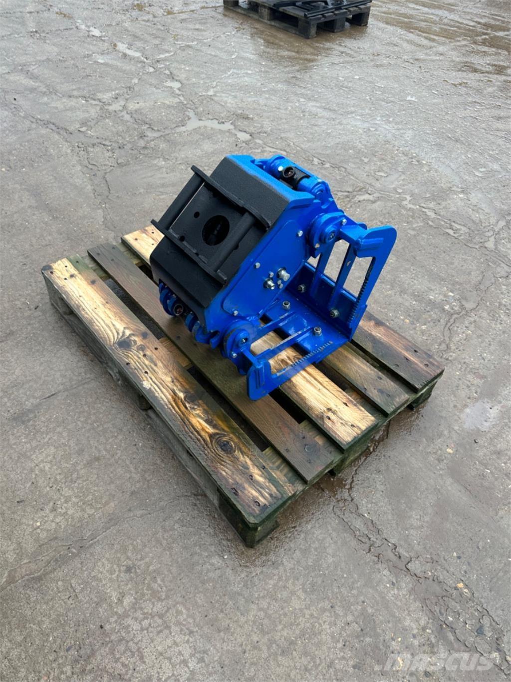  Sorteregrab Mini excavators < 7t (Mini diggers)