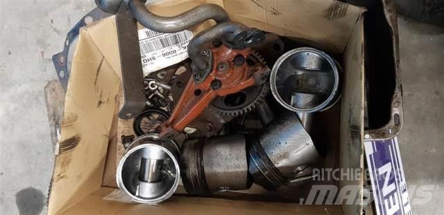 Valmet 411DL Engines