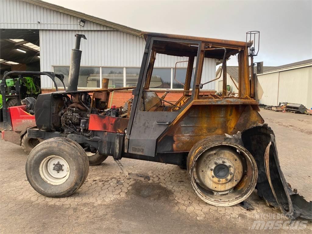 Valmet 505 Tractors