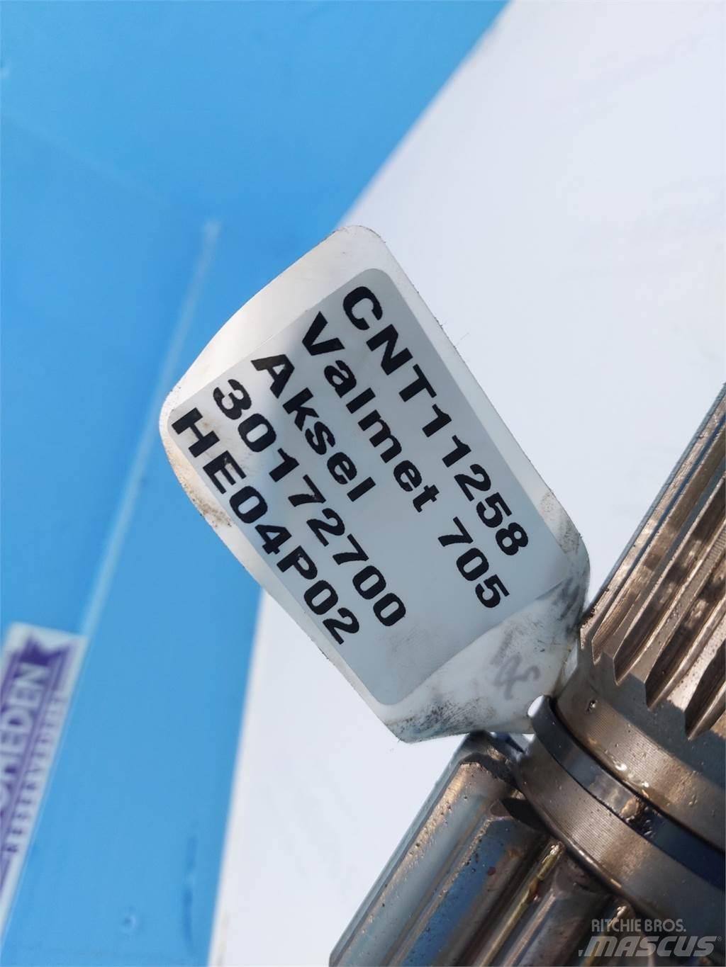 Valmet 705 Transmission