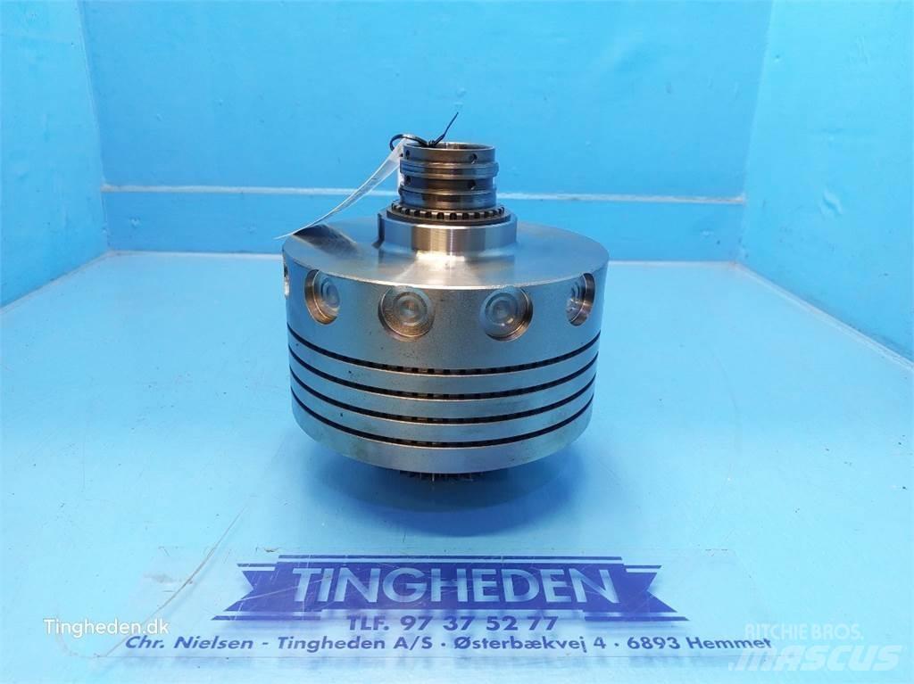 Valmet 8050 Transmission