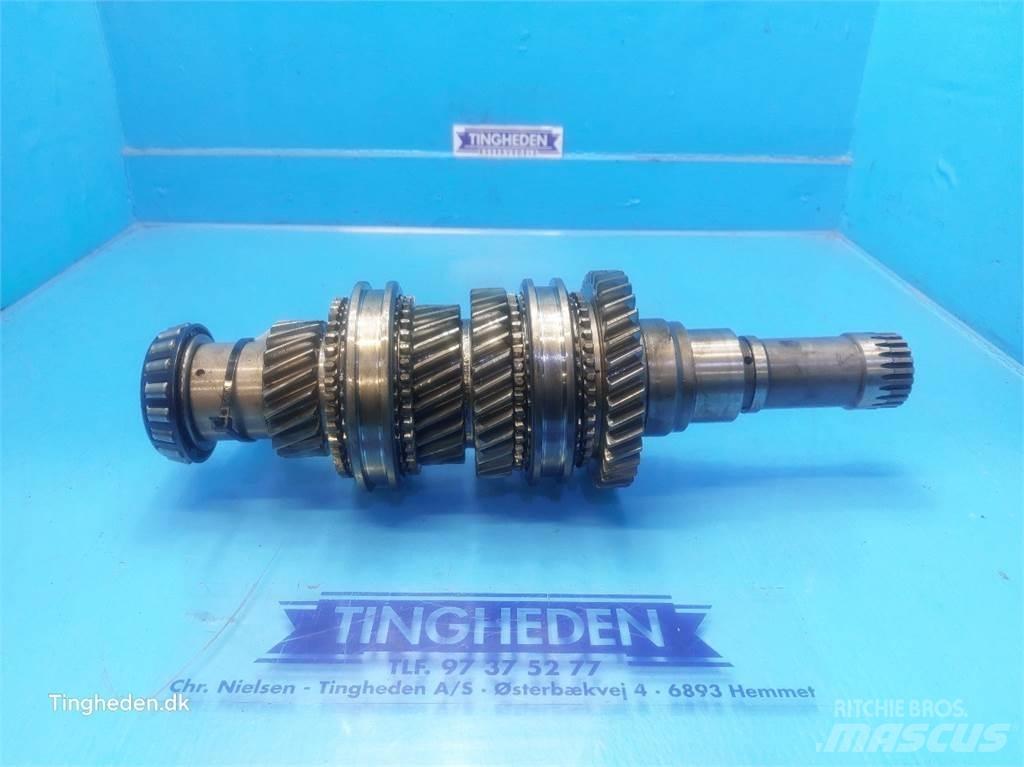 Valmet 8050 Transmission