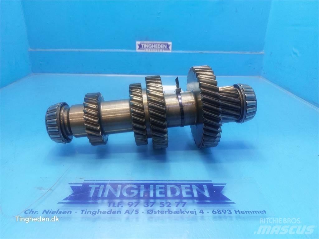 Valmet 8050 Transmission