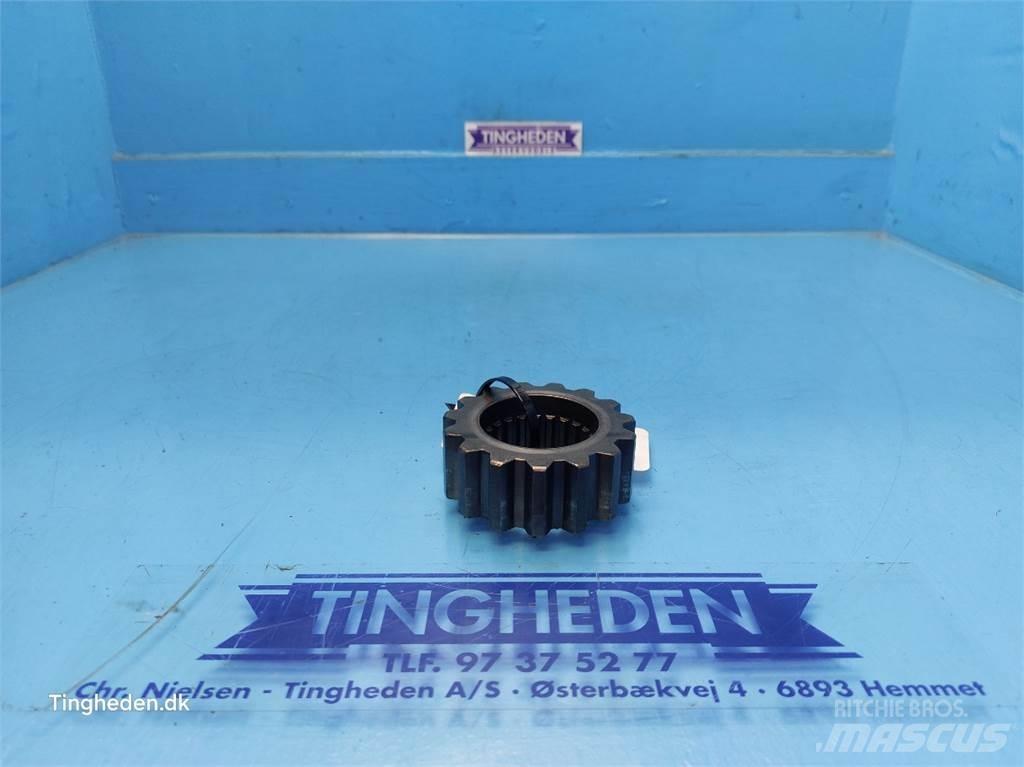 Valmet 8050 Transmission