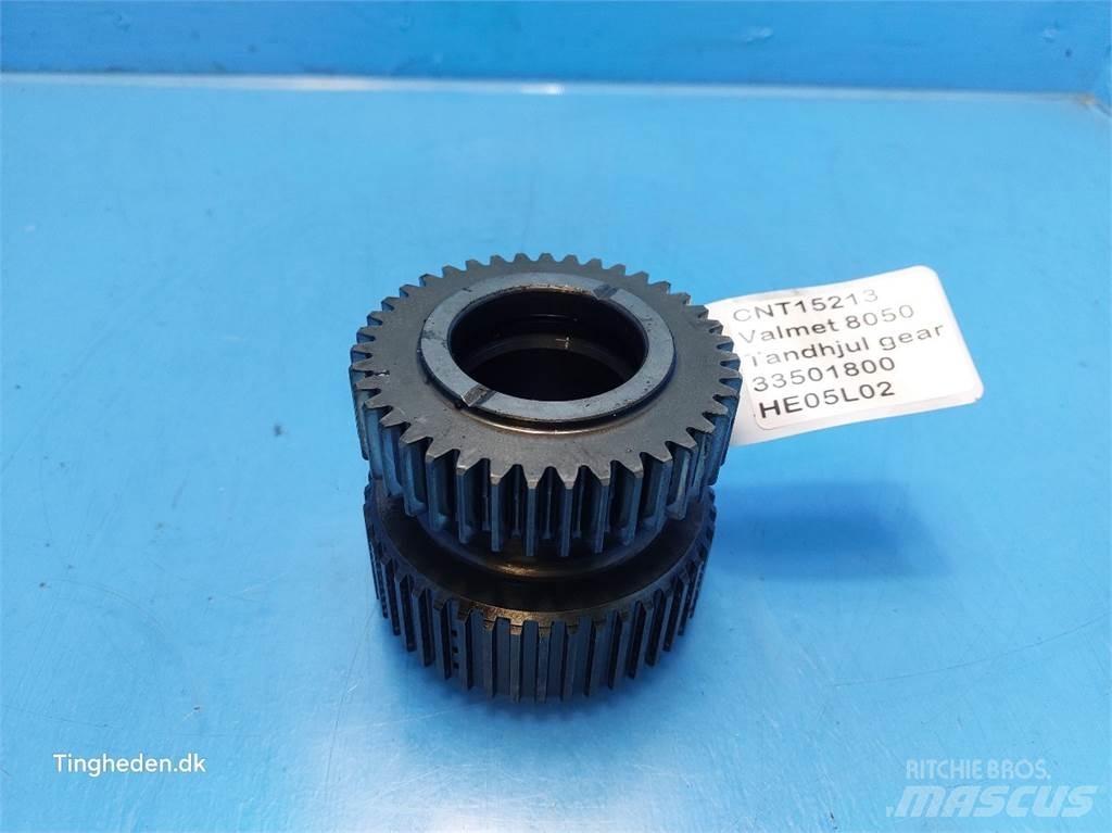 Valmet 8050 Transmission