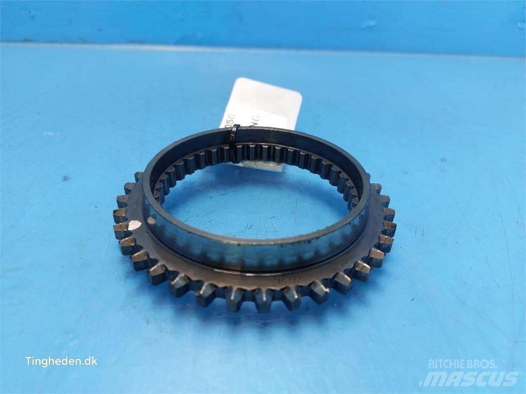 Valmet 8050 Transmission