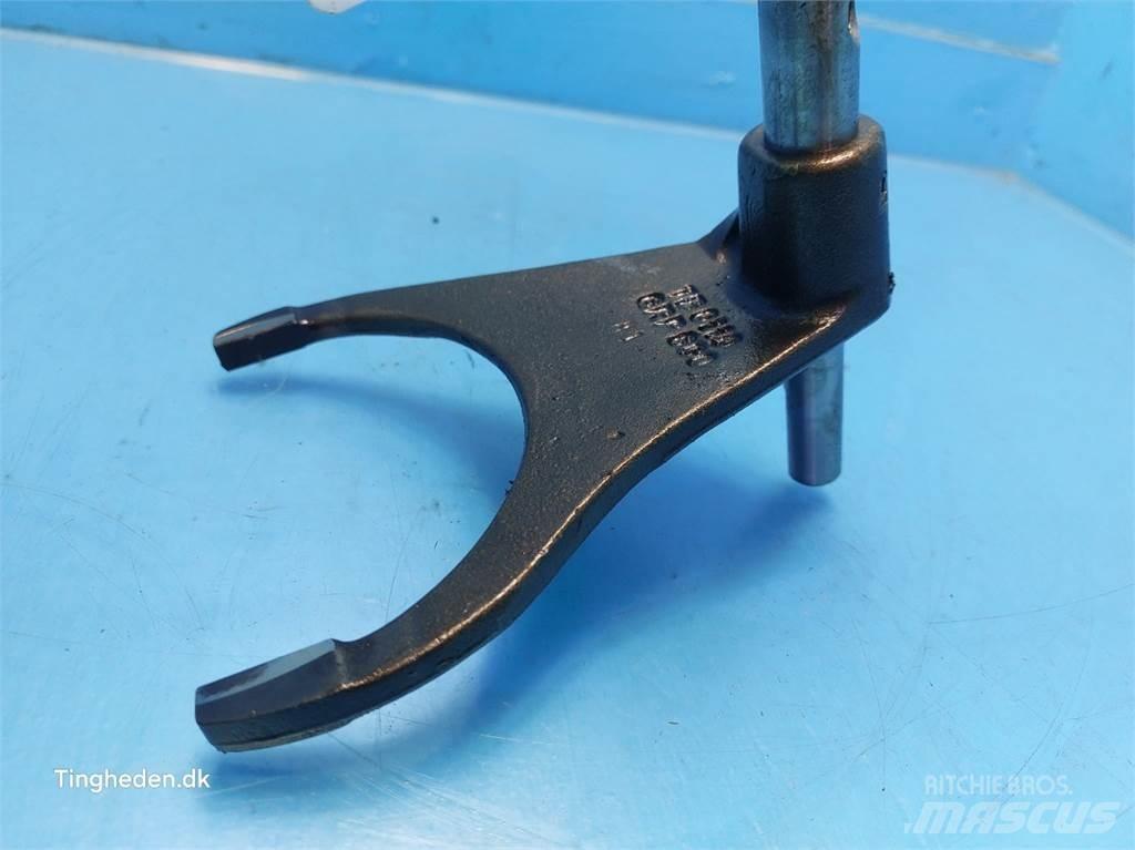 Valmet 8050 Transmission