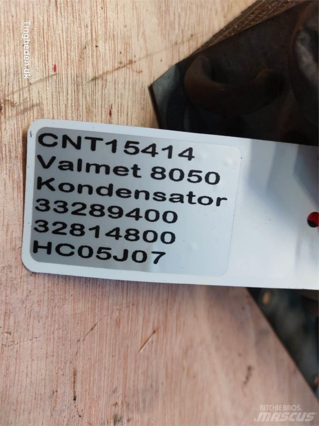 Valmet 8050 Radiators