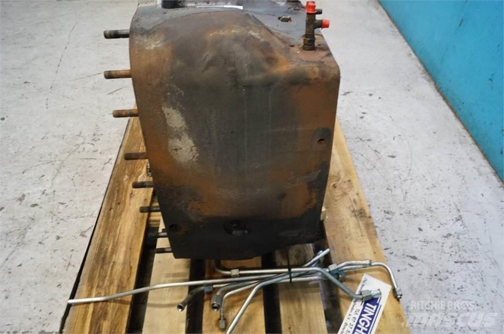 Valtra T213 Transmission