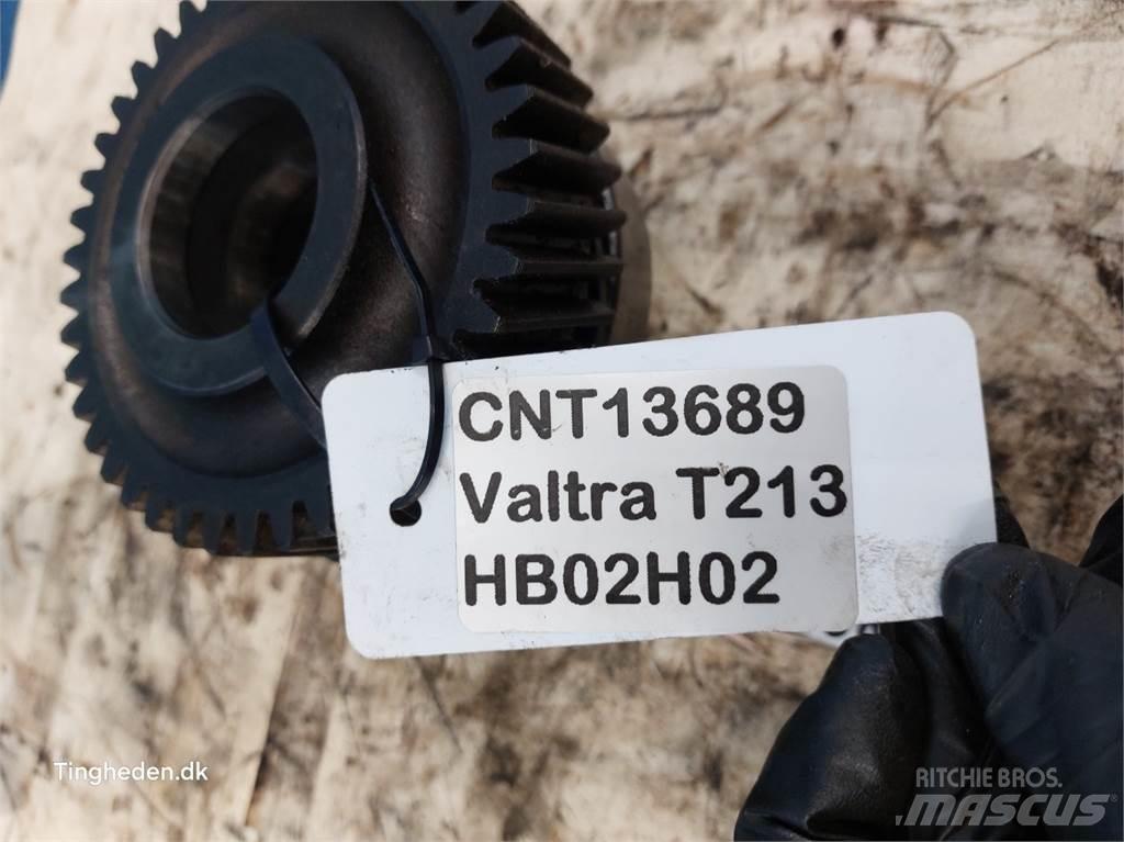 Valtra T213 Transmission