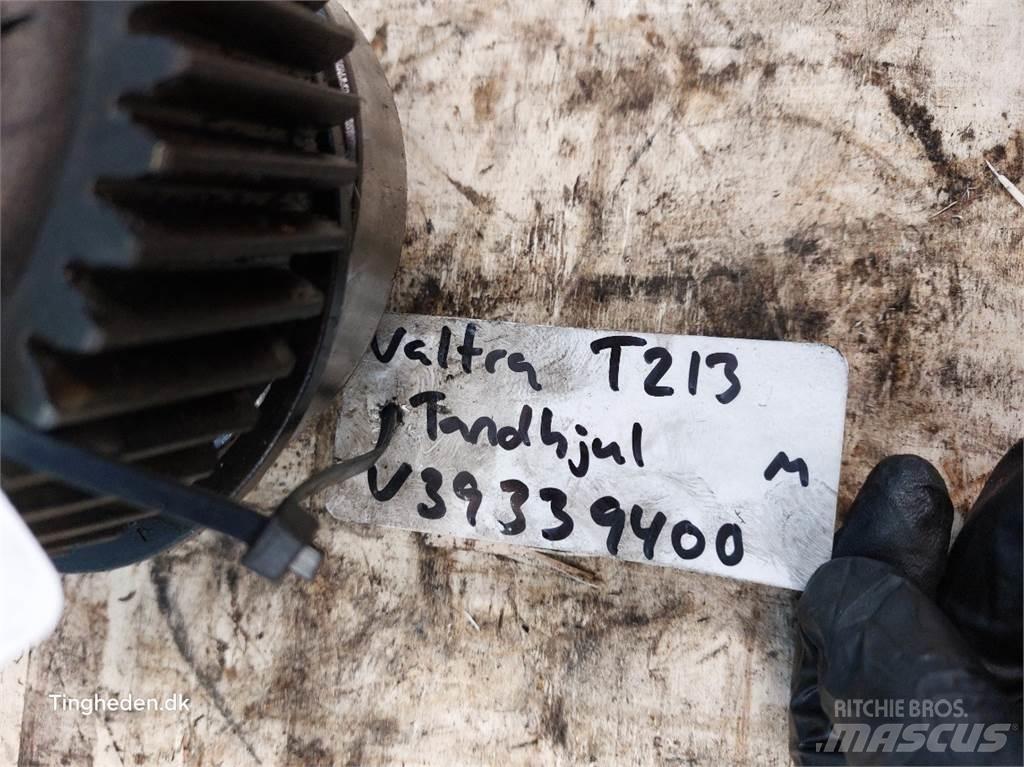 Valtra T213 Transmission