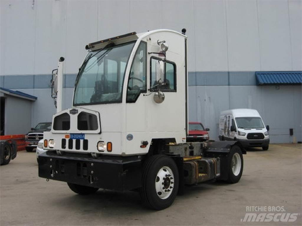 Autocar ACTT42 Terminal tractors
