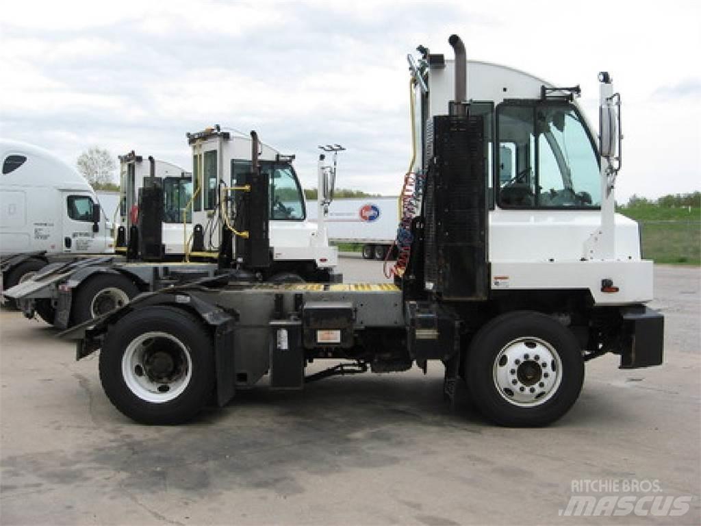 Autocar ACTT42 Terminal tractors
