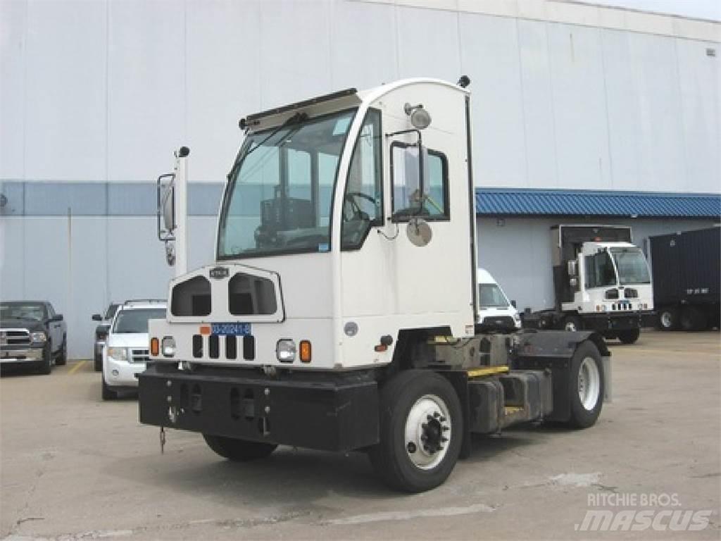 Autocar ACTT42 Terminal tractors