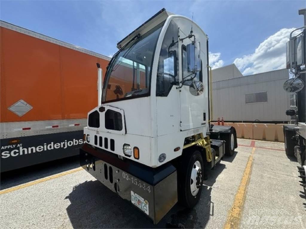 Autocar ACTT42 Terminal tractors