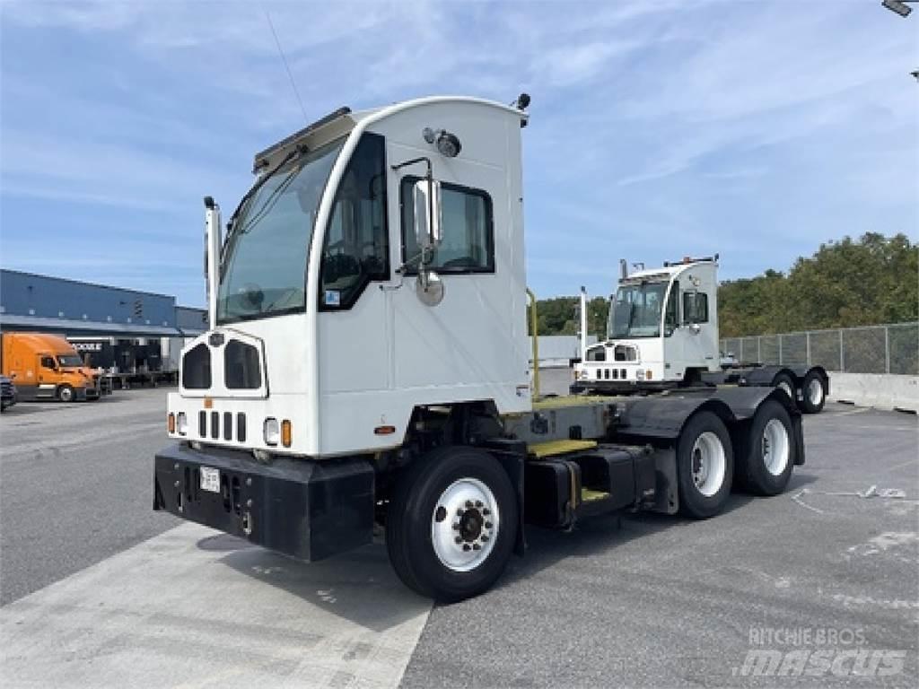 Autocar ACTT64 Terminal tractors