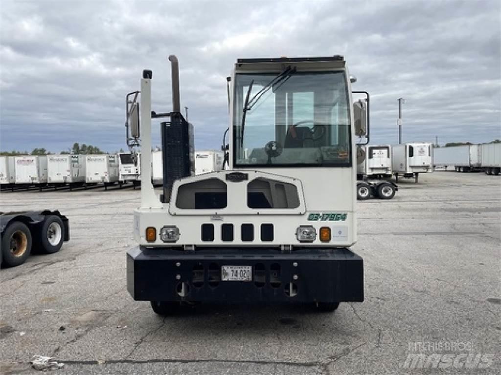 Autocar ACTT64 Terminal tractors