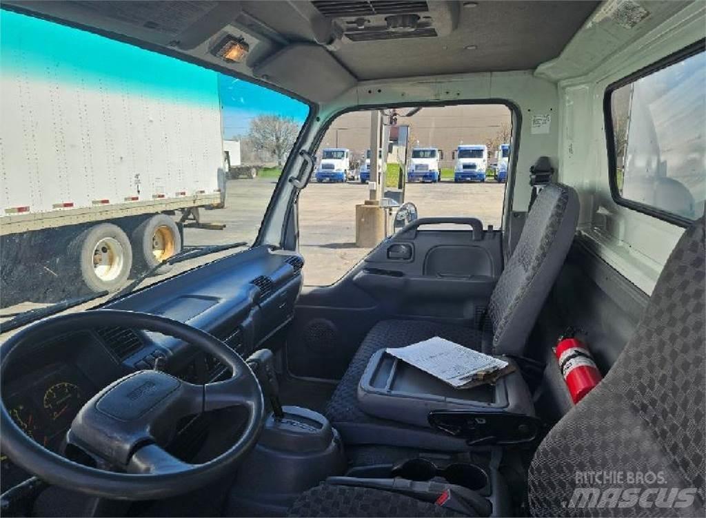 Chevrolet W4500 Box trucks