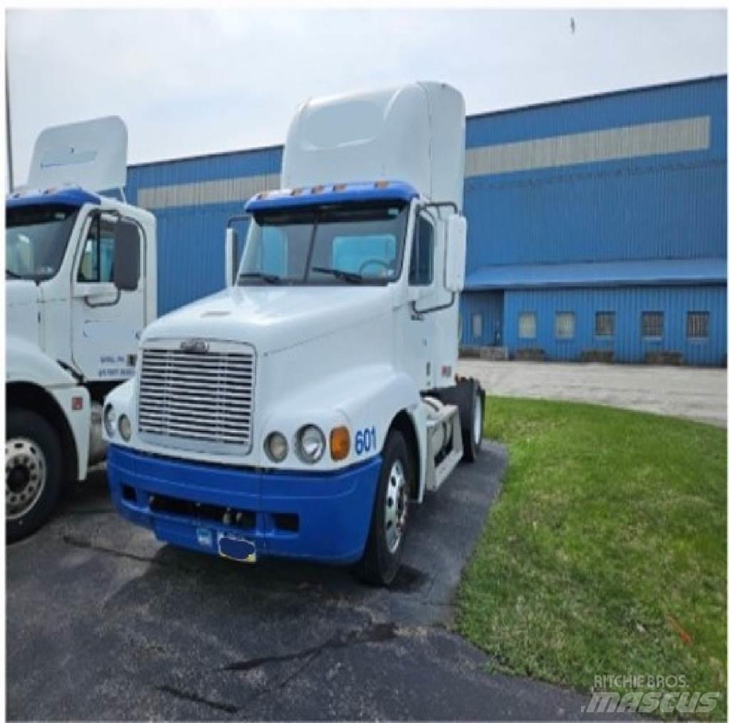 Freightliner C120 Prime Movers