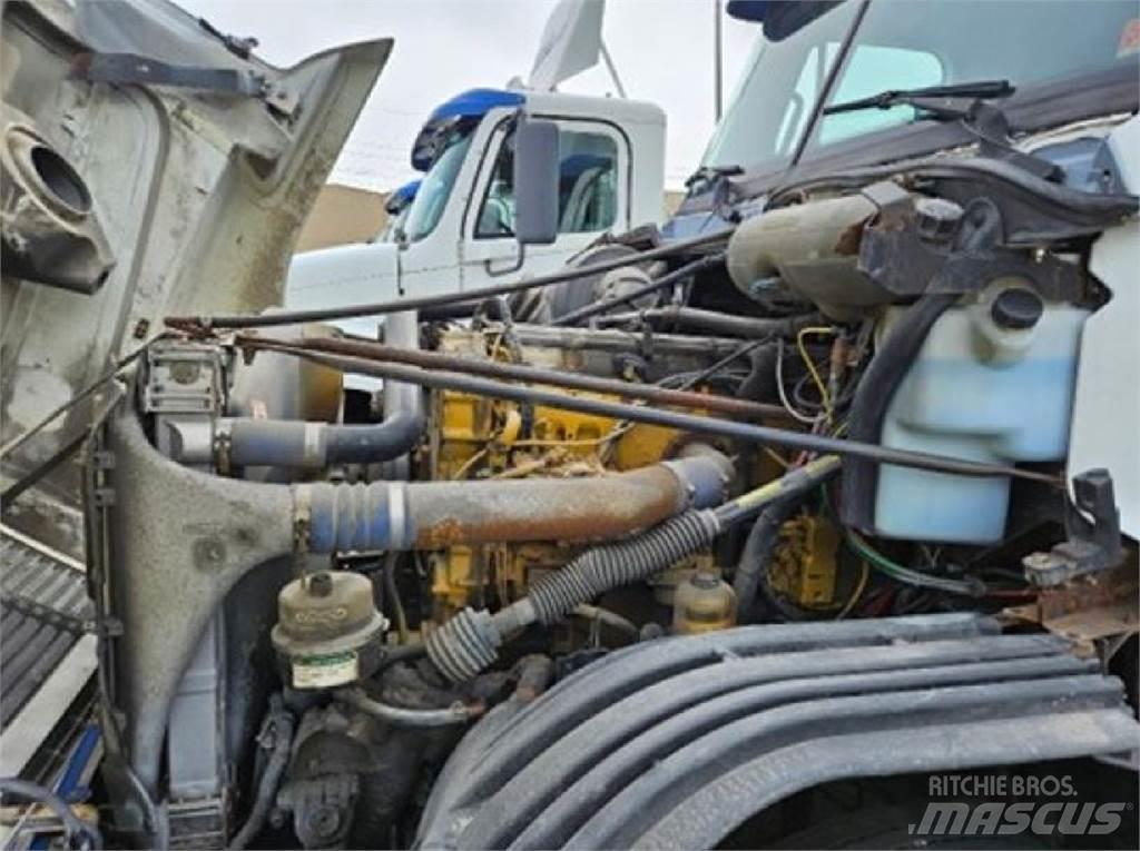 Freightliner C120 Prime Movers