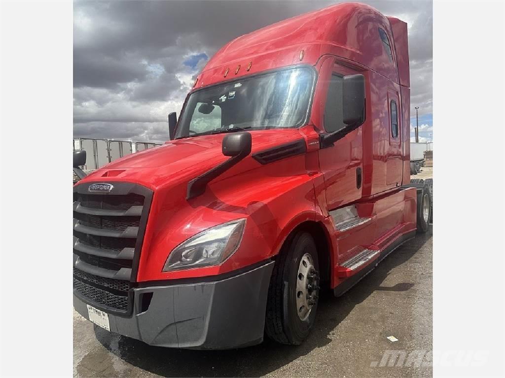 Freightliner CA126 Prime Movers