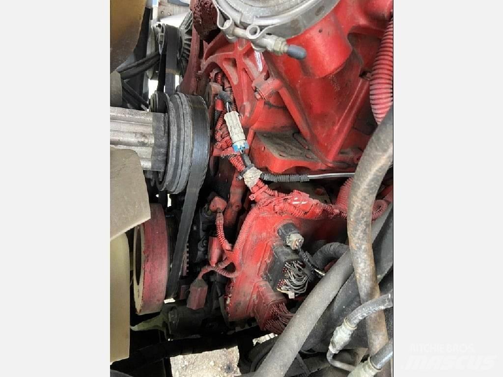 Freightliner MT45 Box body