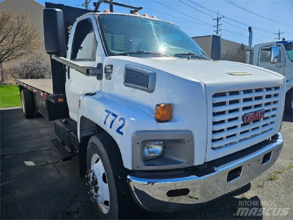 GMC C6500 Flatbed / Dropside trucks