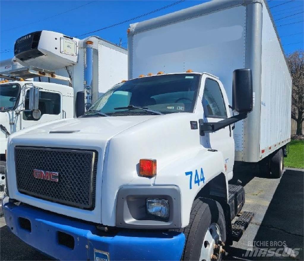 GMC C7500 Box trucks
