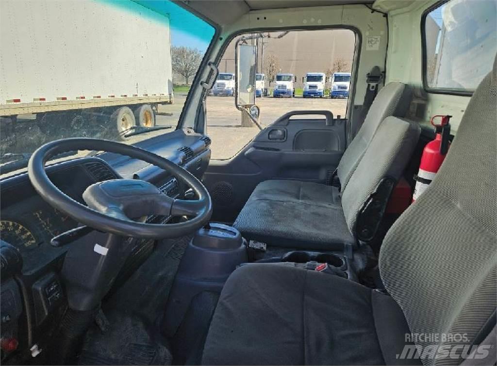 GMC W4500 Box trucks