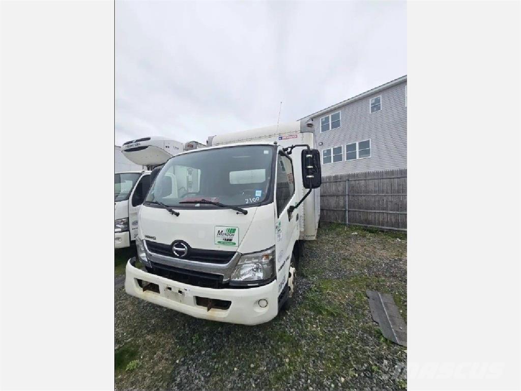 Hino 195 Box trucks