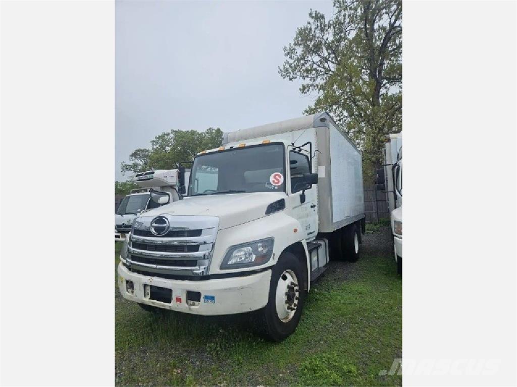Hino 338 Box trucks