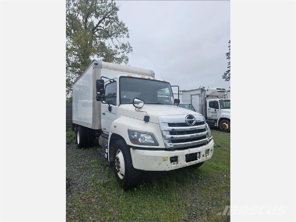 Hino 338 Box trucks