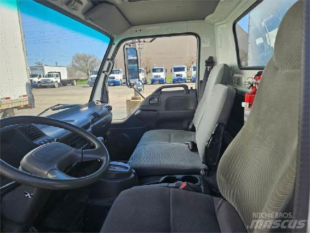 Isuzu NPR Box trucks
