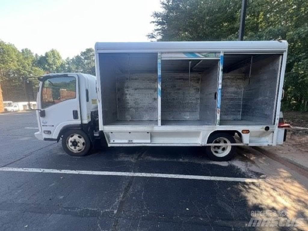 Isuzu NRR Beverage trucks