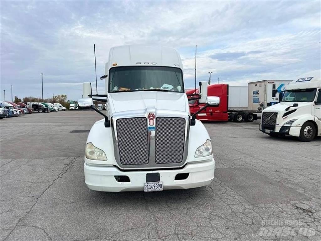 Kenworth T680 Prime Movers