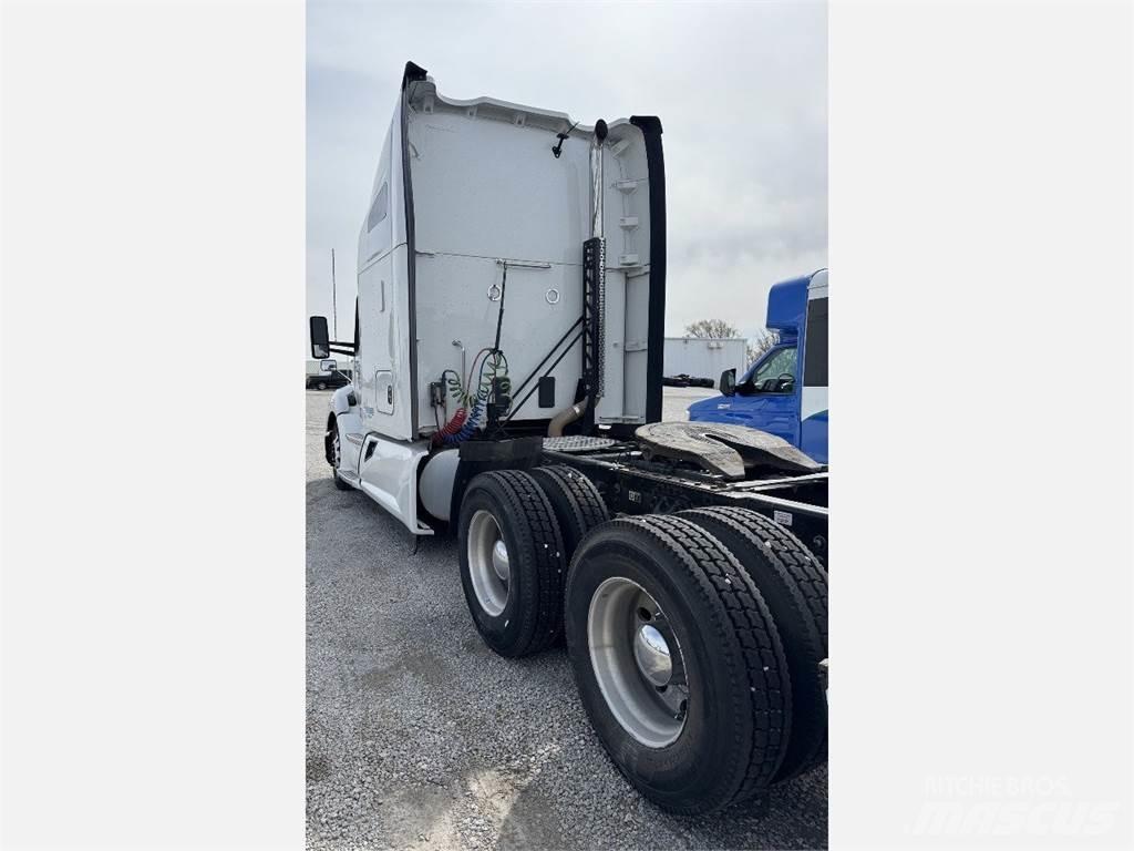 Kenworth T680 Prime Movers