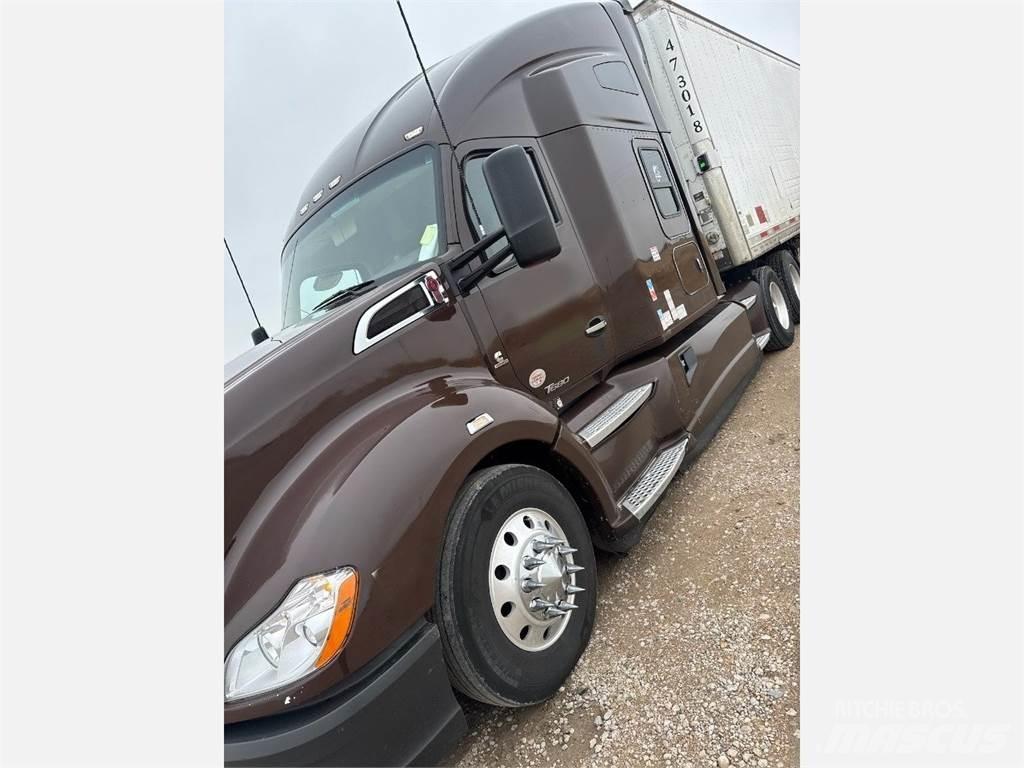 Kenworth T680 Prime Movers