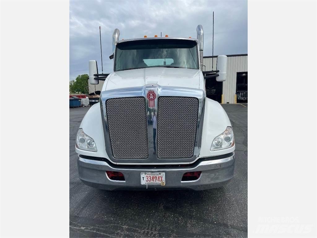 Kenworth T680 Prime Movers