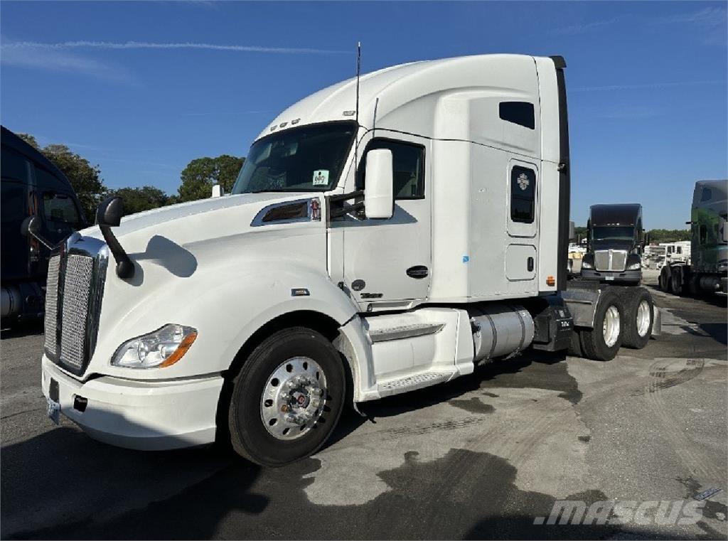 Kenworth T680 Prime Movers