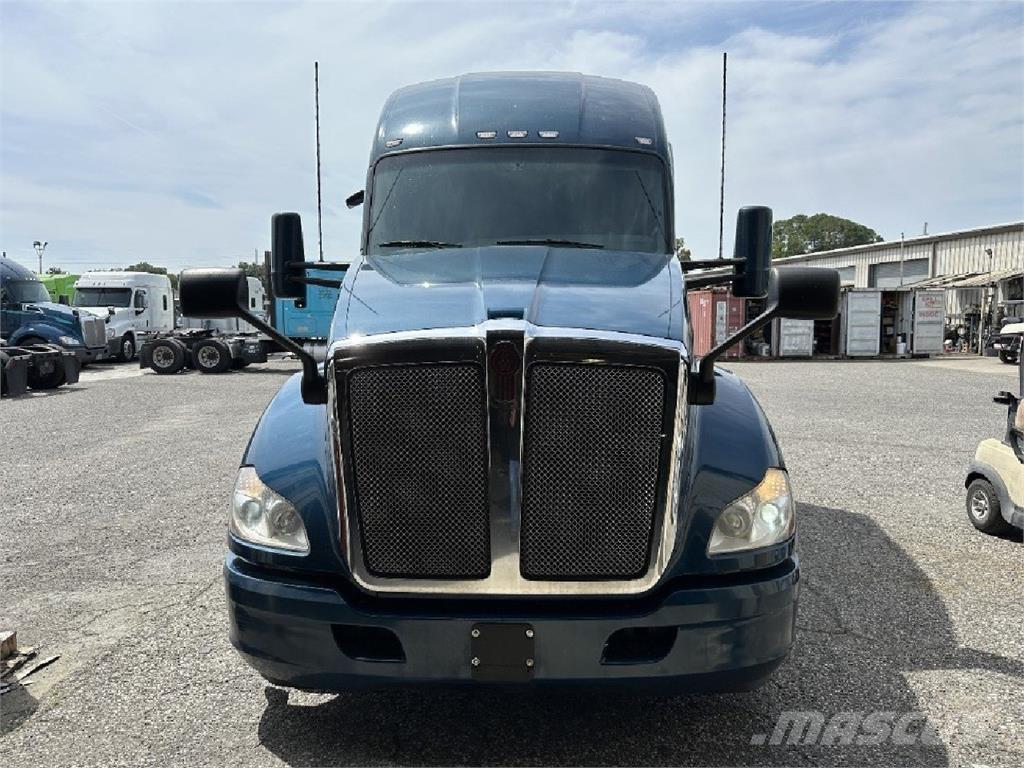 Kenworth T680 Prime Movers