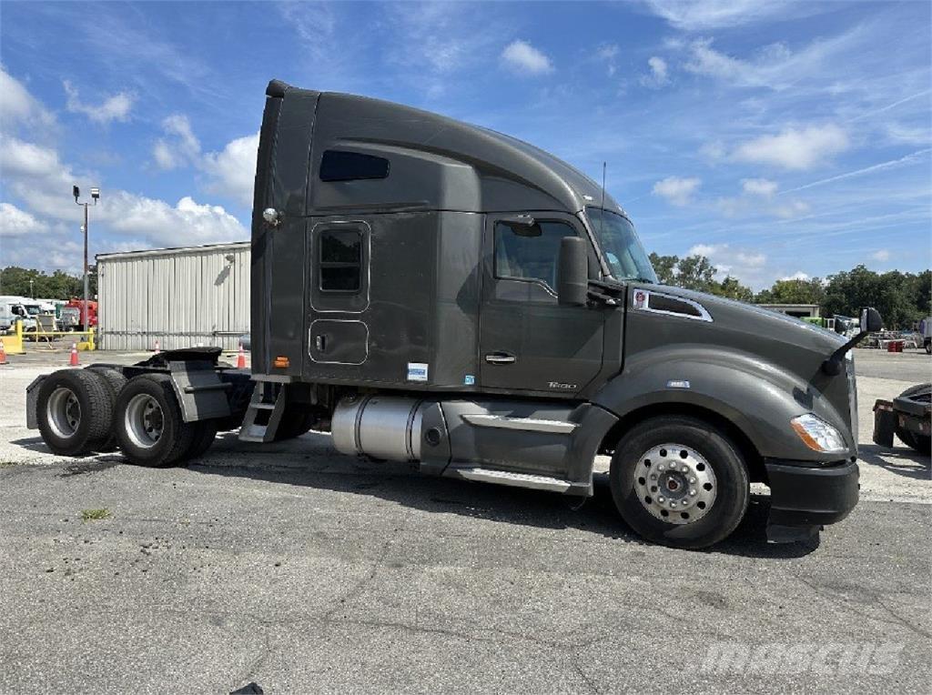 Kenworth T680 Prime Movers