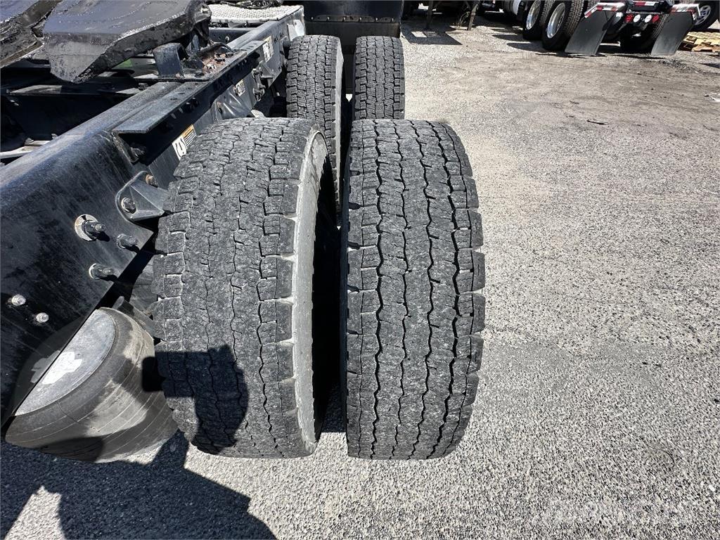 Kenworth T680 Prime Movers