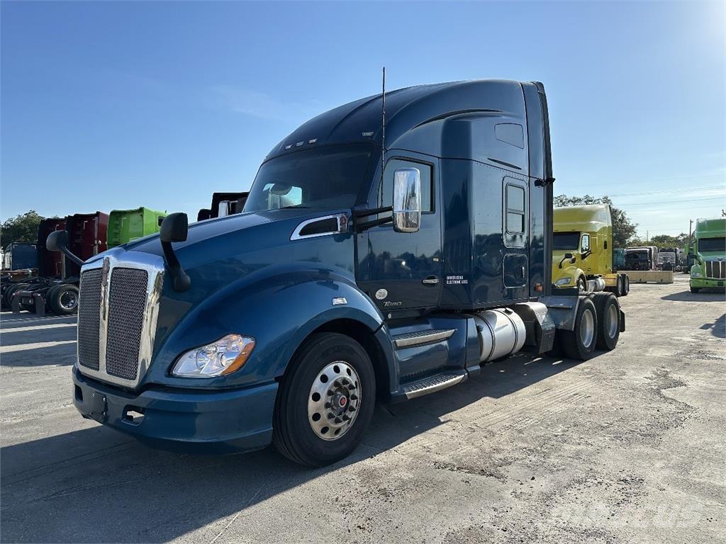 Kenworth T680 Prime Movers