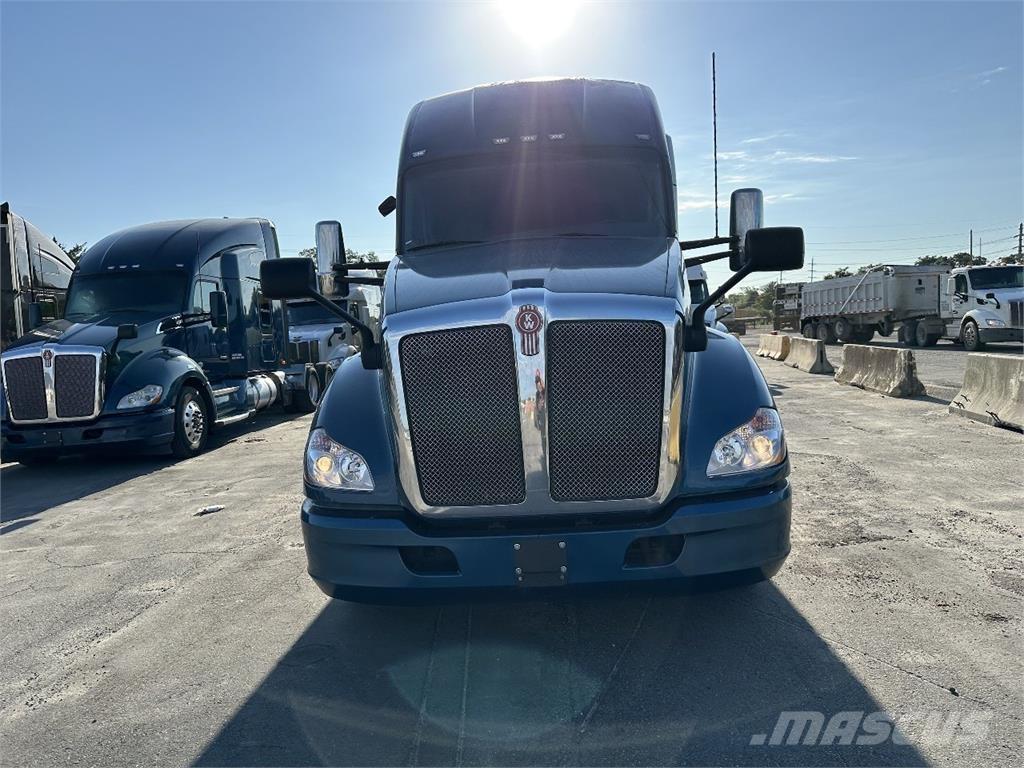Kenworth T680 Prime Movers