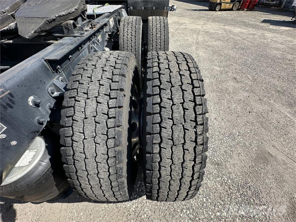 Kenworth T680 Prime Movers