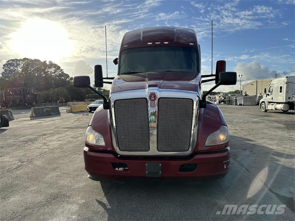Kenworth T680 Prime Movers