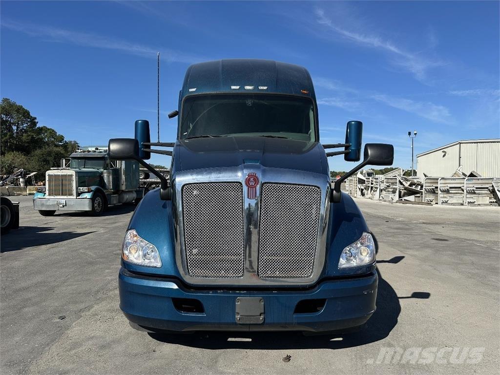Kenworth T680 Prime Movers