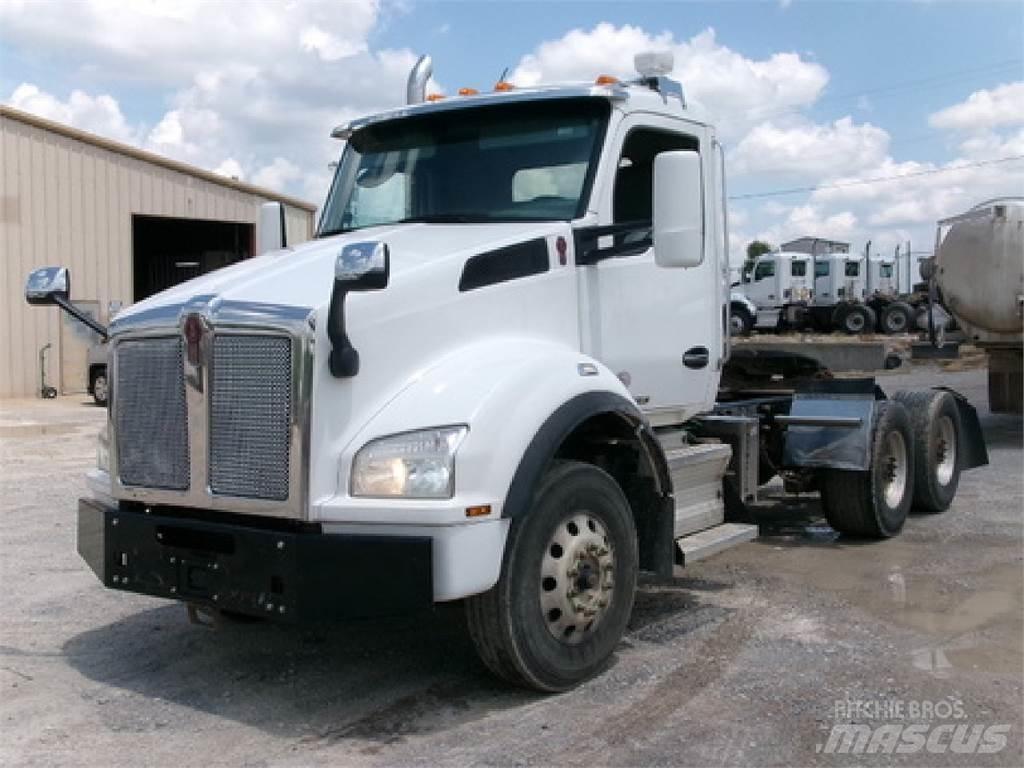 Kenworth T880 Prime Movers
